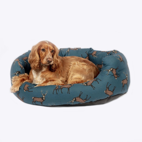 Danish Design Woodland Deluxe Slumber Dog Bed - Stag